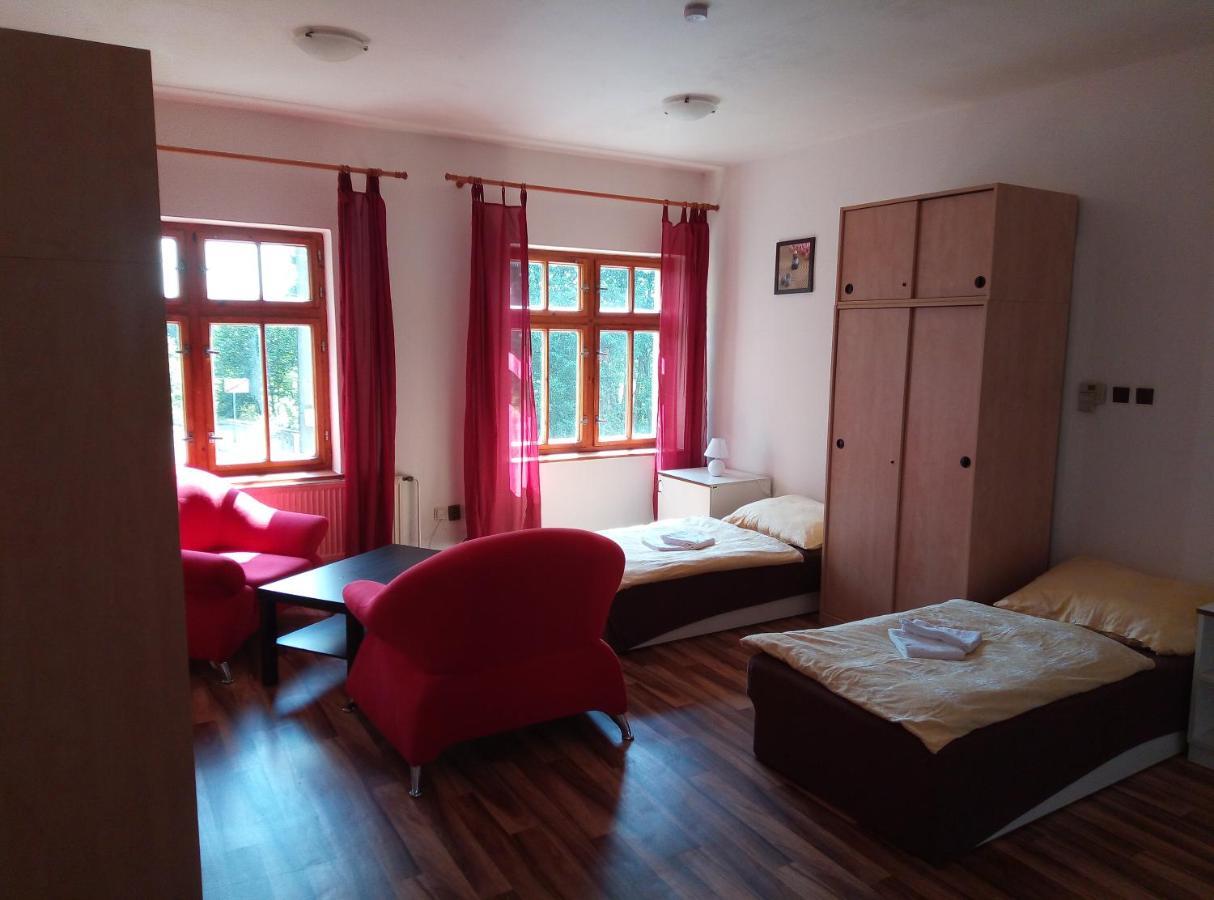 Penzion u Náhonu Mesto Touskov Exterior foto