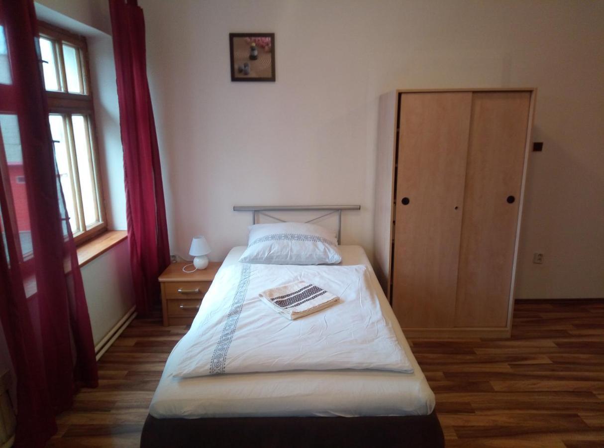 Penzion u Náhonu Mesto Touskov Exterior foto